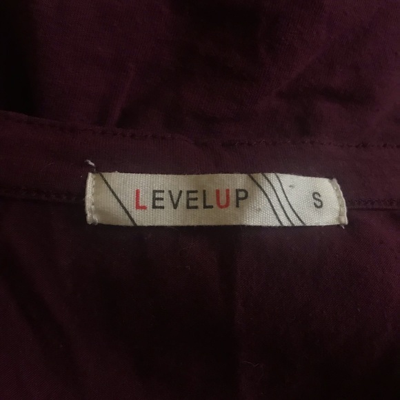 Levelup - Burgundy Short Sleeve T w/ Gold Buttons - Picture 3 of 3